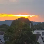 Pensión Stadtnahes Gaestezimmer Im Penthouse Tübingen